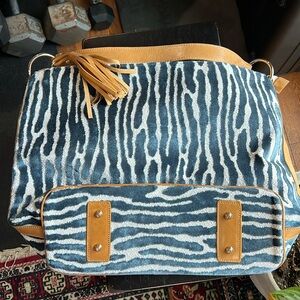 Glenda Gies tote